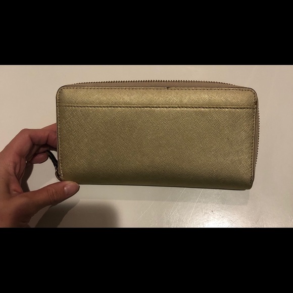 Kate Spade Wallet - Picture 4 of 4